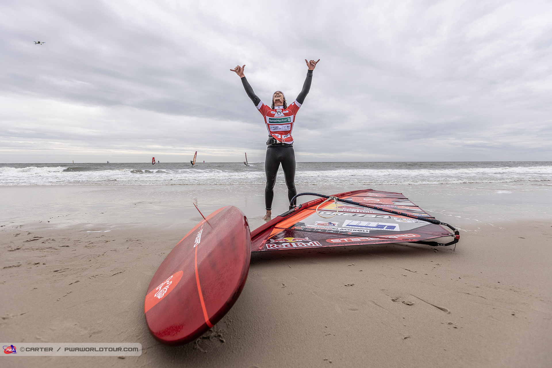 PWA Sylt : Neubauer stratosphérique en Freestyle